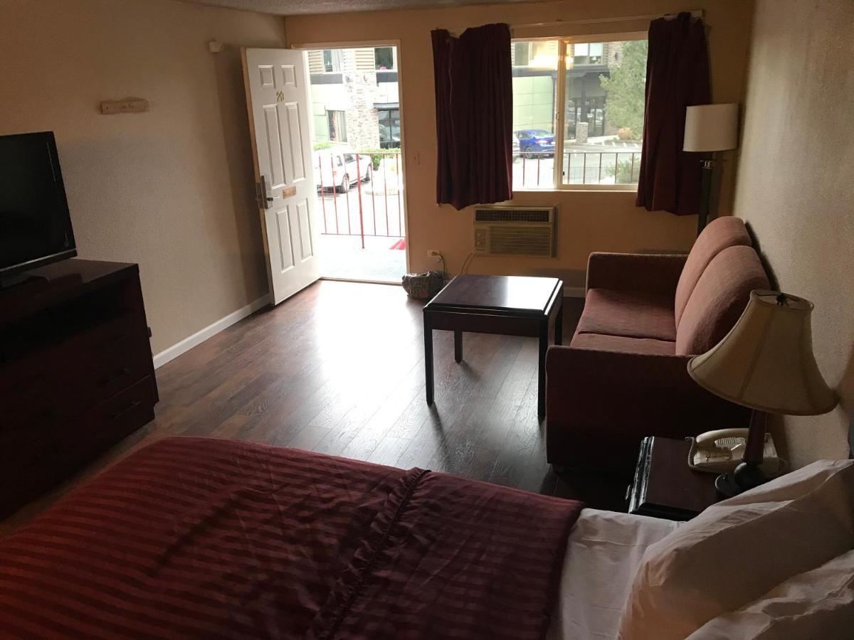 Smokey Point Motor Inn Arlington Zewnętrze zdjęcie