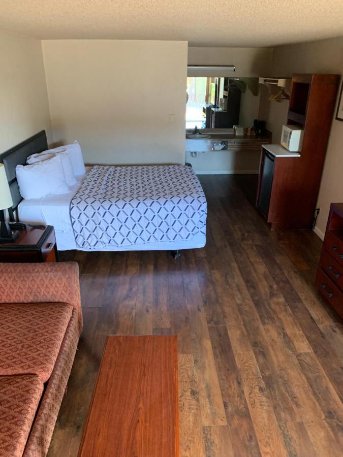 Smokey Point Motor Inn Arlington Zewnętrze zdjęcie