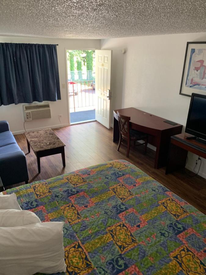 Smokey Point Motor Inn Arlington Zewnętrze zdjęcie